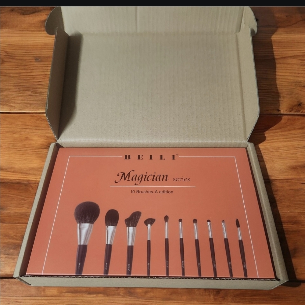 Magician Series Makeup Brush Set - Black and Silver